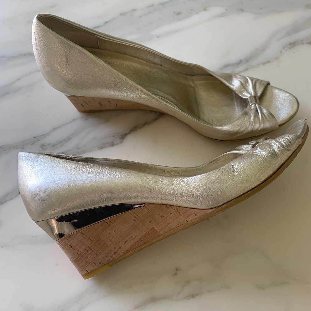 Gucci Gold Metallic cork wedges - Picture 3 of 9
